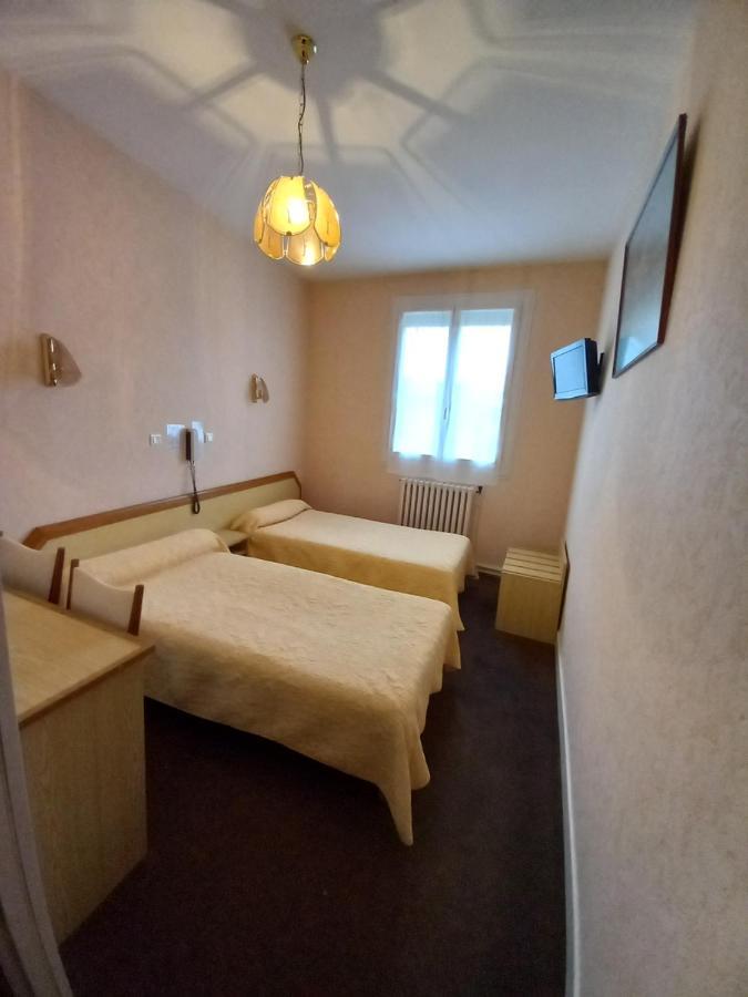 לורדה Hotel Helios מראה חיצוני תמונה