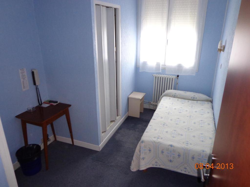לורדה Hotel Helios חדר תמונה